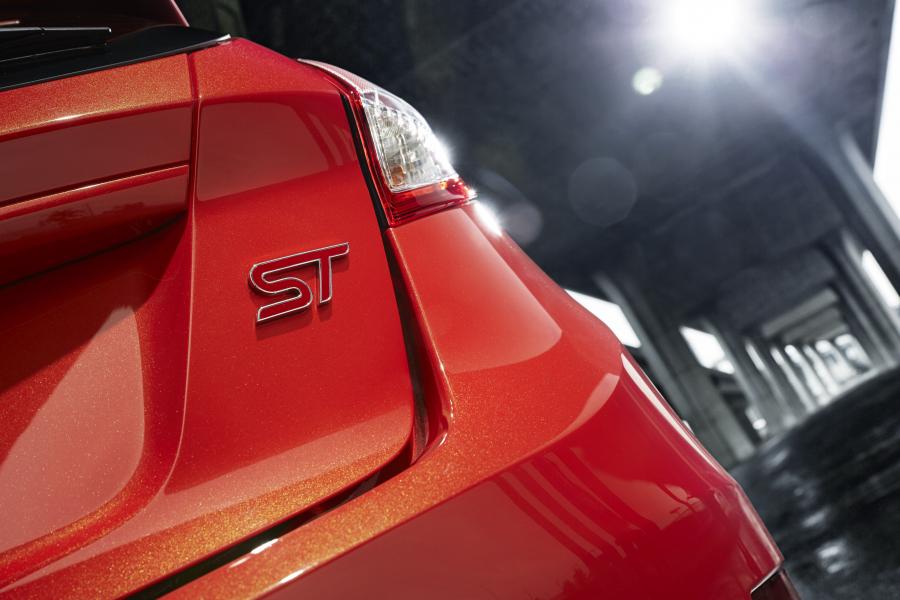  Ford Fiesta ST 2014 года  (US) (фото 43 из 78)